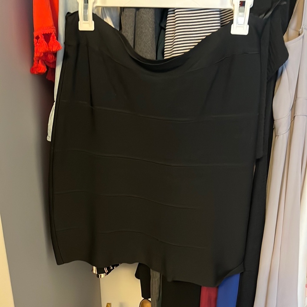 Bcbc max Azria bandage skirt